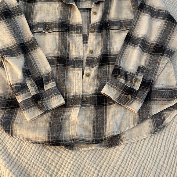 SOLD American Eagle Flannel - Picture 3 of 6